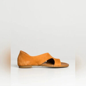 OKER [US 7.5]  APRIL SHOE